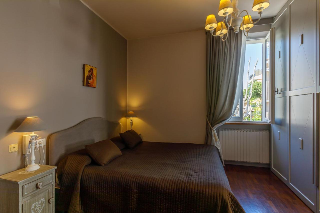 8 Villa Cattolica